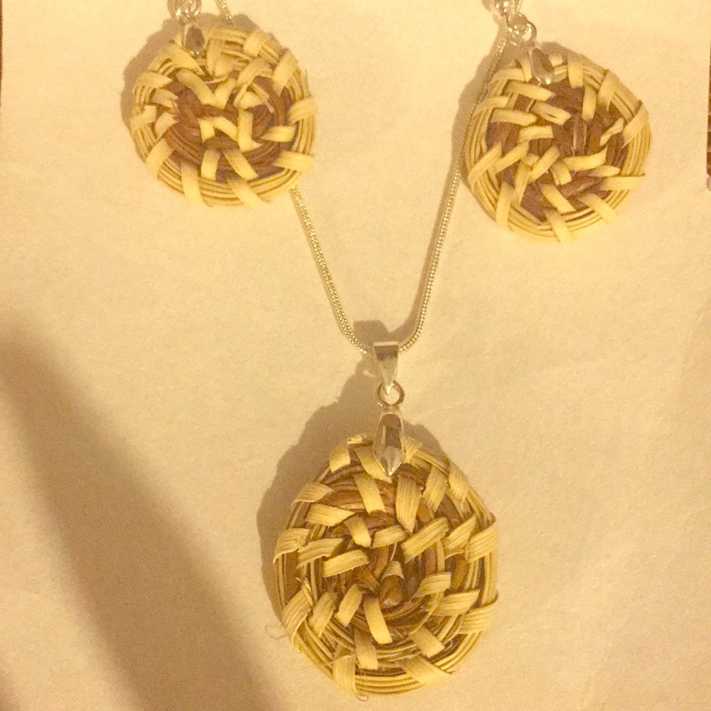 Sweet grass basket earrings and necklace set